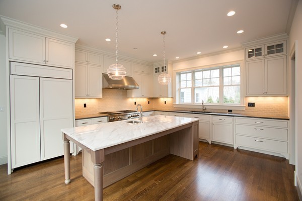 22 Sears Road Weston, MA 02493 - Photo 5 of 30