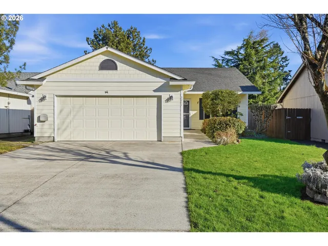 $440,000 | 3211 Northeast 148th Avenue, Vancouver, WA 98682