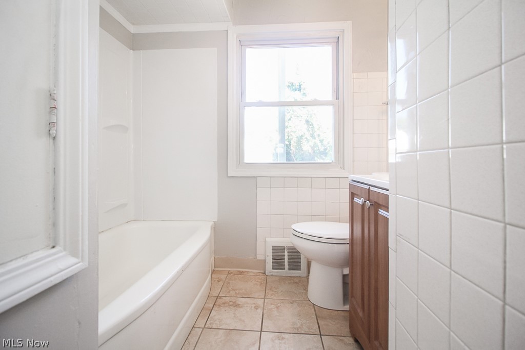 13209 Havana Road Cleveland, OH 44125 - Photo 11 of 32 Gallery Image 11