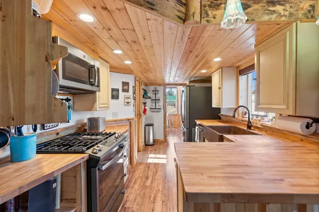 $214,900 | 157 Tall Pne Loop South, Usk, WA 99180