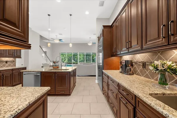 $840,000 | 8904 Crystal Creek Court, Land O Lakes, FL 34638
