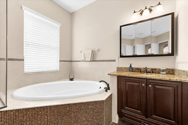 $840,000 | 8904 Crystal Creek Court, Land O Lakes, FL 34638