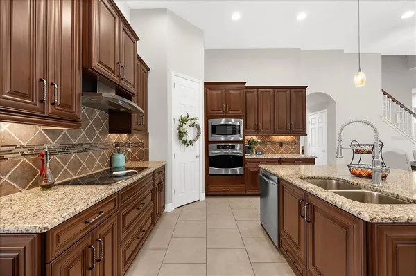 $840,000 | 8904 Crystal Creek Court, Land O Lakes, FL 34638