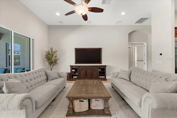 $840,000 | 8904 Crystal Creek Court, Land O Lakes, FL 34638