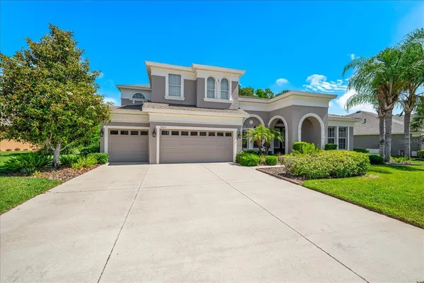 $840,000 | 8904 Crystal Creek Court, Land O Lakes, FL 34638
