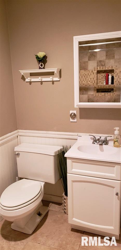 674 South Ridgeview Lane Peoria, IL 61604 - Photo 6 of 21 Gallery Image 6