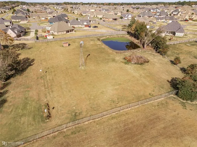 $295,000 | 204 Cathey Road, Stonewall, LA 71078