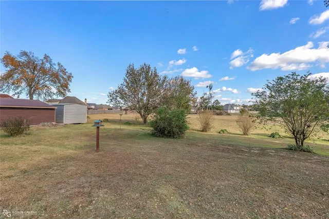 $295,000 | 204 Cathey Road, Stonewall, LA 71078