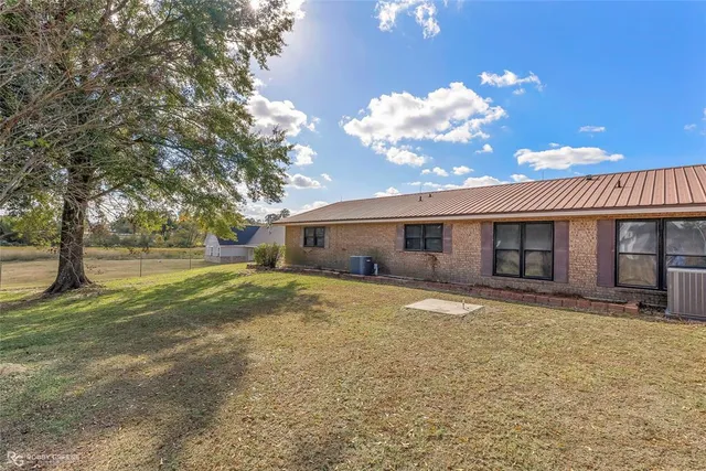 $295,000 | 204 Cathey Road, Stonewall, LA 71078