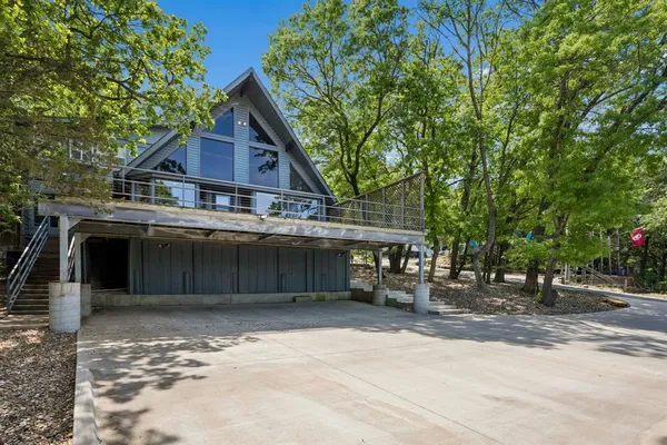 $899,900 | 86 Queens Drive, Pottsboro, TX 75076
