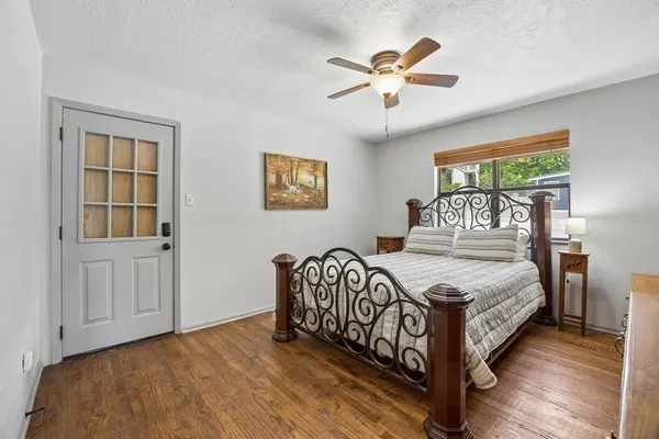 $899,900 | 86 Queens Drive, Pottsboro, TX 75076
