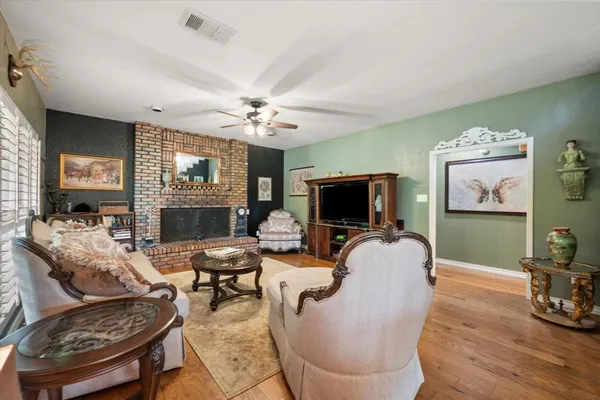 $700,000 | 2 Carrol Price Court, Unit A, Mansfield, TX 76063