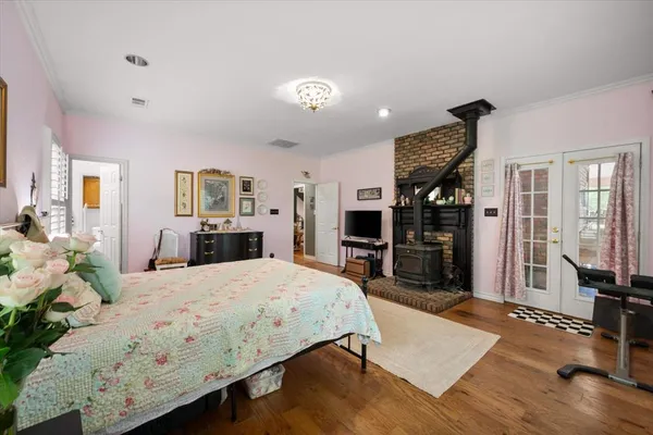 $700,000 | 2 Carrol Price Court, Unit A, Mansfield, TX 76063