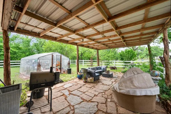 $700,000 | 2 Carrol Price Court, Unit A, Mansfield, TX 76063