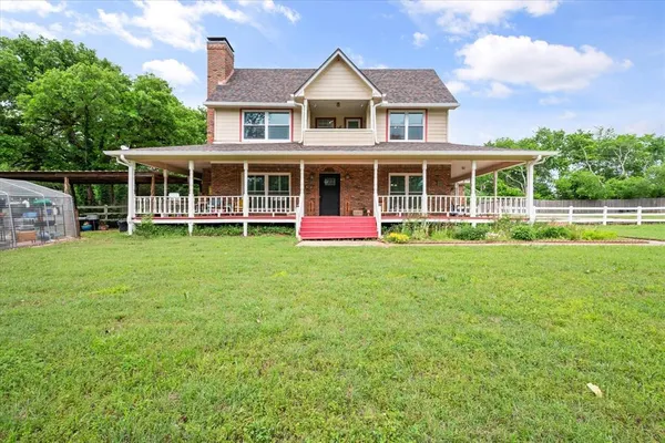 $700,000 | 2 Carrol Price Court, Unit A, Mansfield, TX 76063