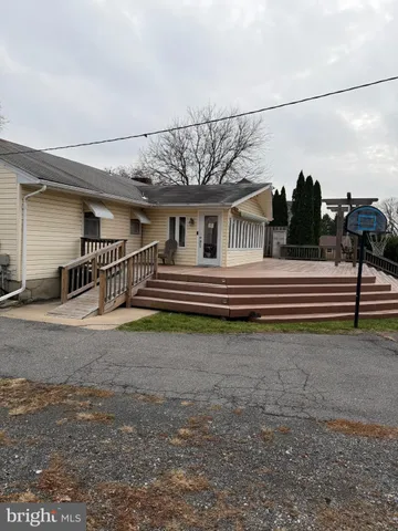 $1,099 | 10370 Globe Drive, Ellicott City, MD 21042