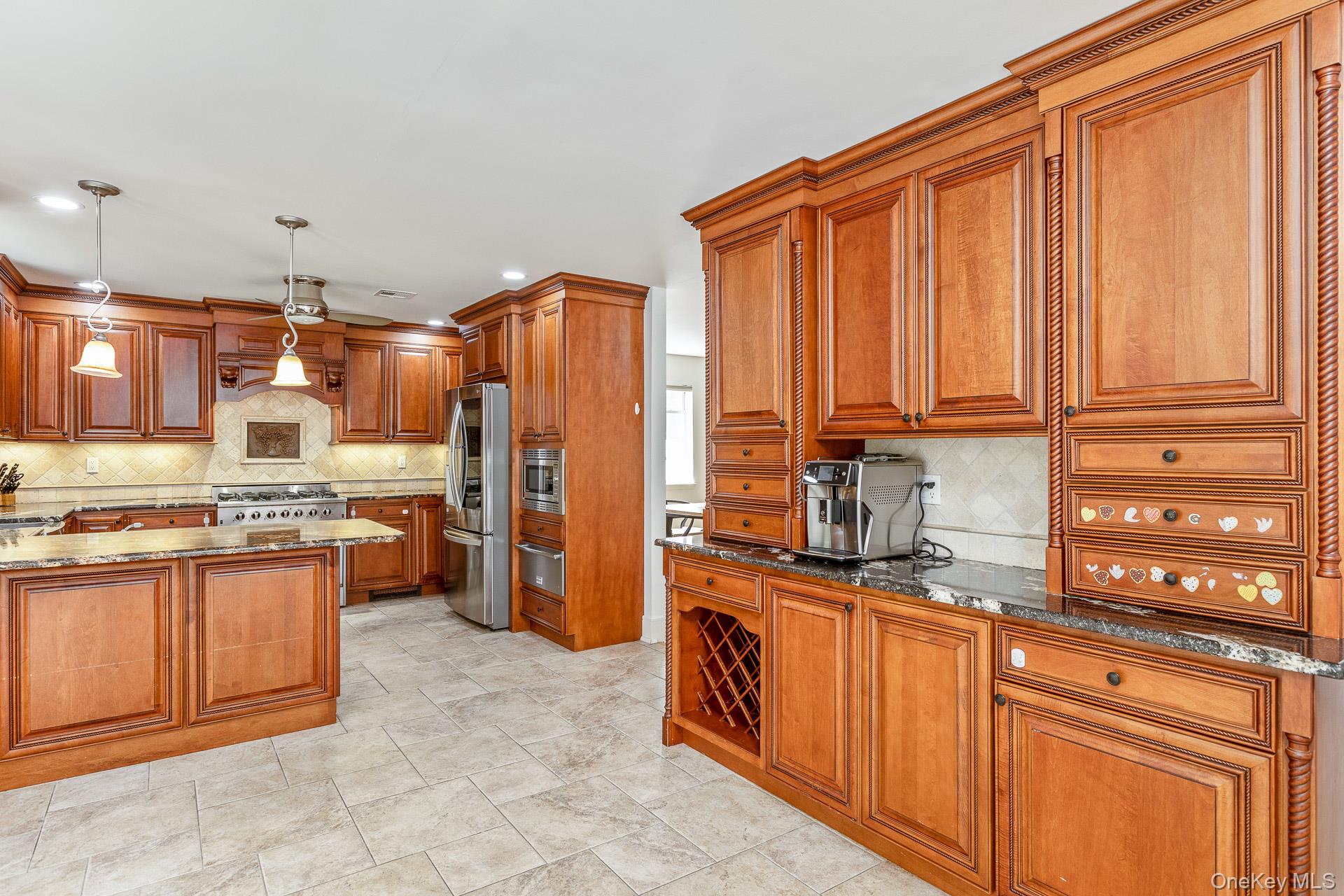 65 Mayfair Road Nesconset, NY 11767 - Photo 3 of 26 Custom Cabinetry