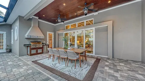 $2,695,000 | 1732 Cunliff Lane, Sarasota, FL 34239