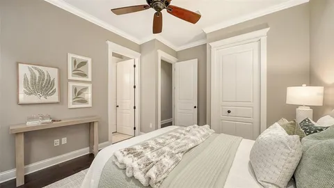 $2,695,000 | 1732 Cunliff Lane, Sarasota, FL 34239