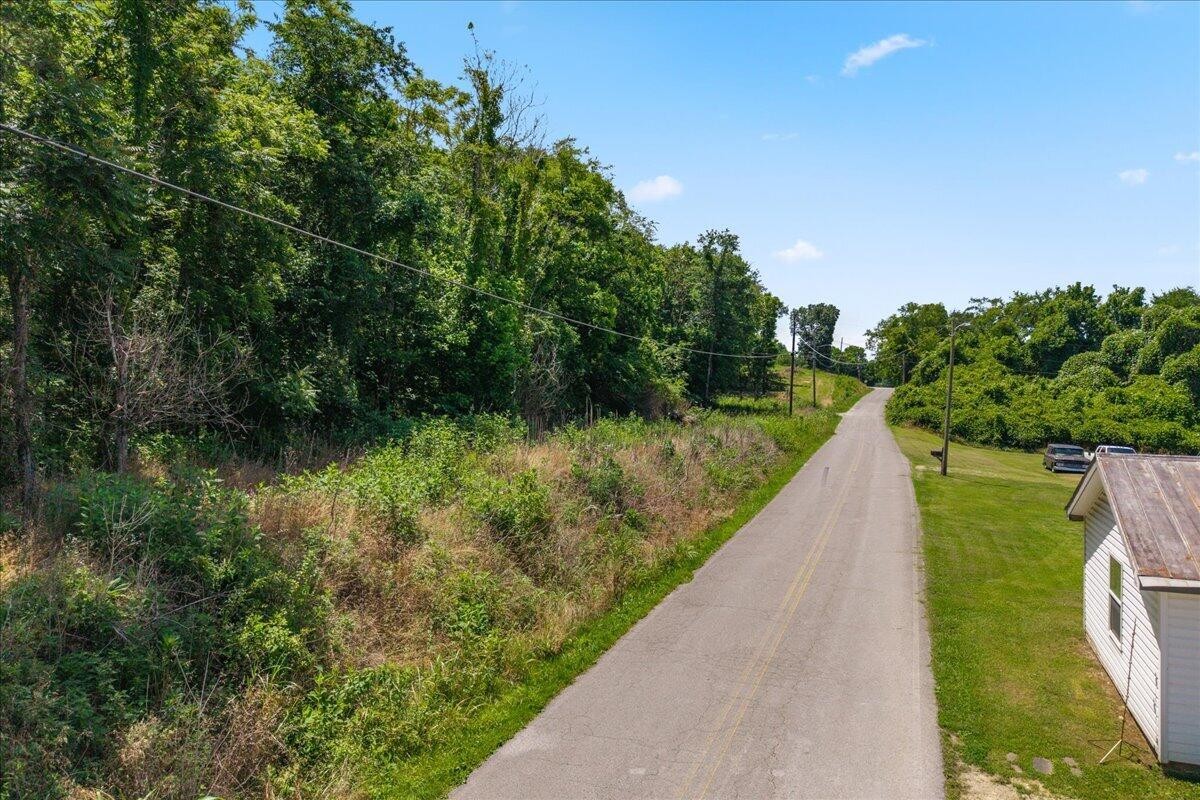 2324 Hinch Street Spring City, TN 37381 - Photo 12 of 15