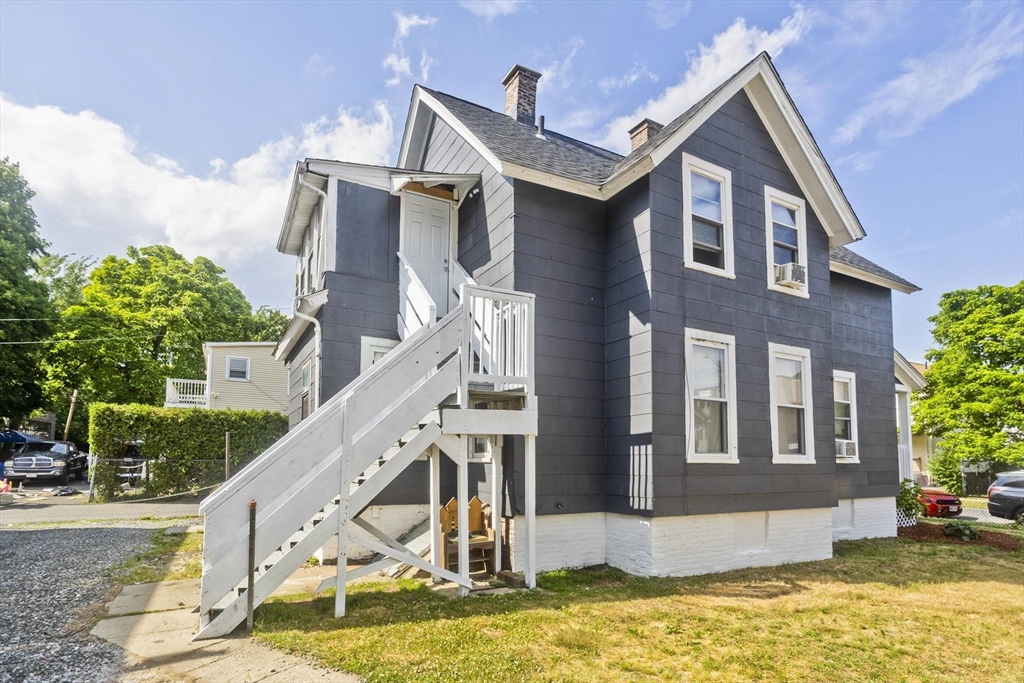 90 Andrew Street Springfield, MA 01109 - Photo 3 of 26