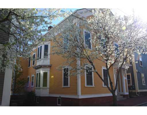 97 Transit Street Providence, RI 02906 - Photo 1 of 12 Exterior Front.