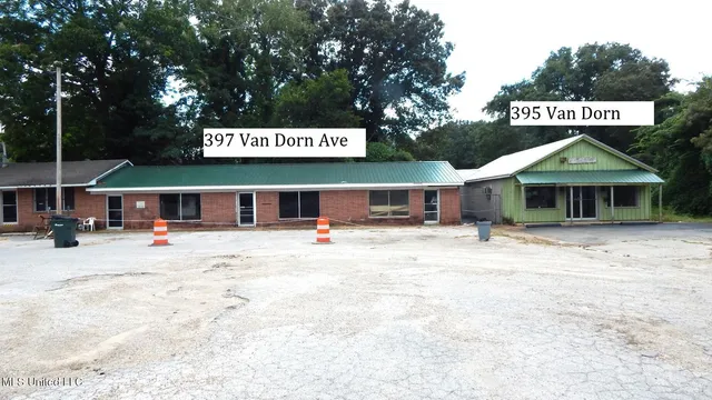 $60,000 | 395 East Van Dorn Avenue, Holly Springs, MS 38635