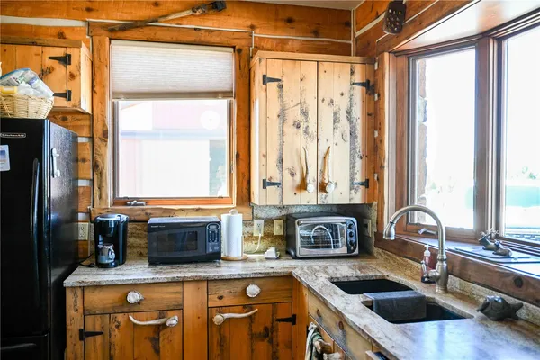 $925,000 | 76 County Road, Maybell, CO 81640