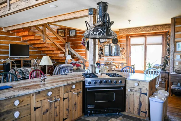 $925,000 | 76 County Road, Maybell, CO 81640