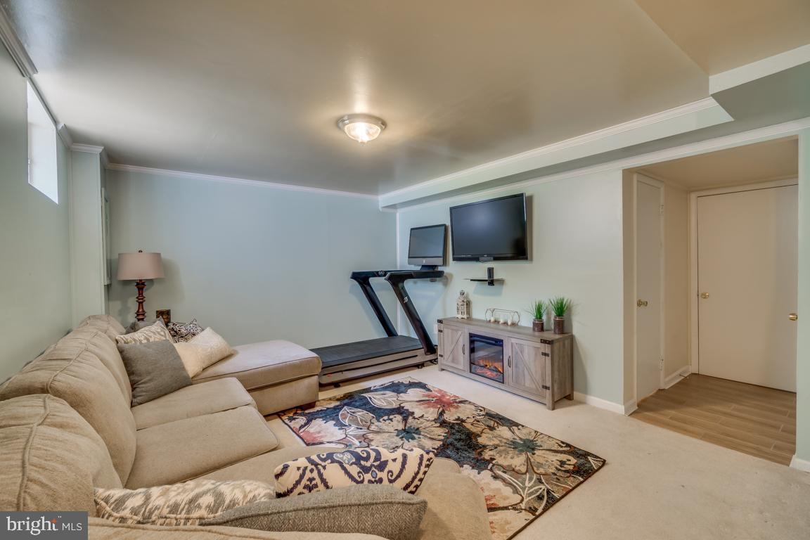 7308 Torran Rocks Way Gaithersburg, MD 20879 - Photo 18 of 44 Gallery Image 18