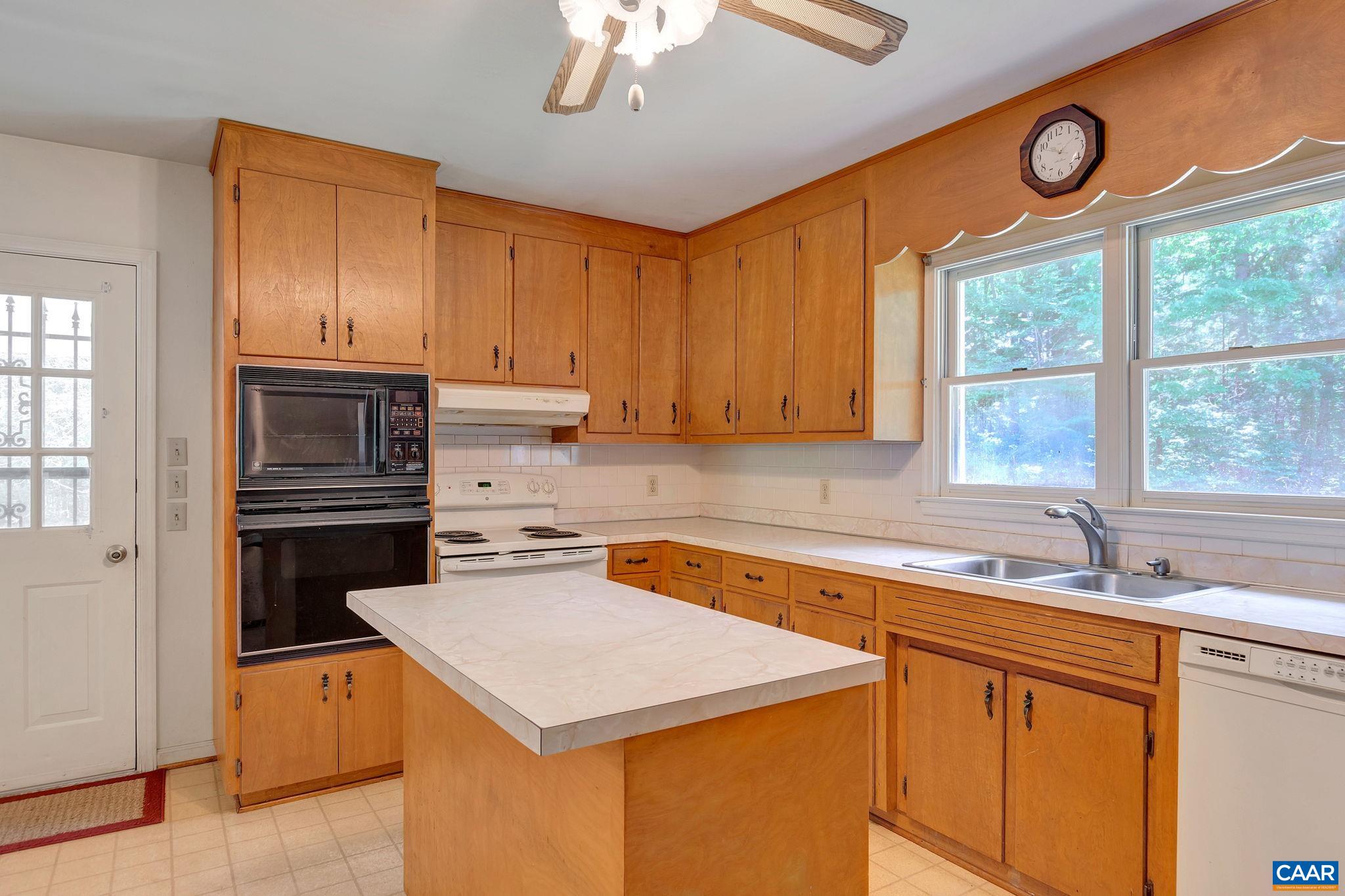 4862 Three Chopt Road Troy, VA 22974 - Photo 13 of 44 Gallery Image 13