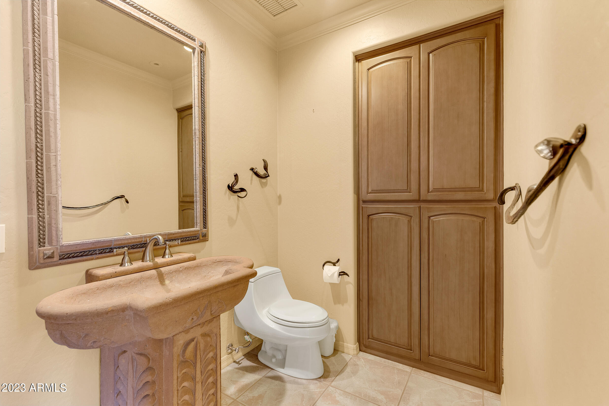 25005 North Vado Court Rio Verde, AZ 85263 - Photo 14 of 50 Bedroom/office on suite bath