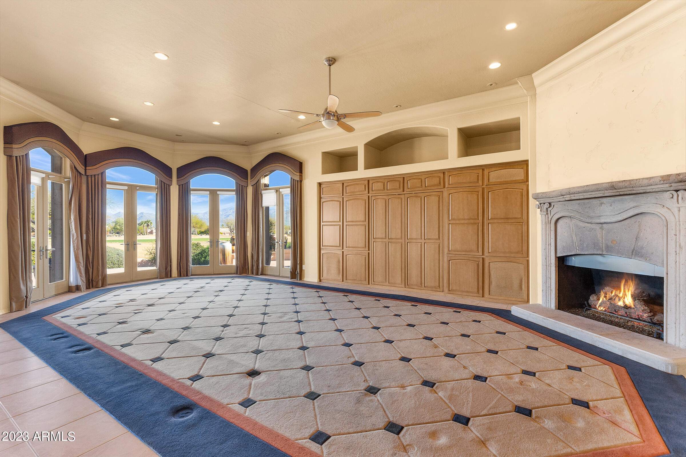 25005 North Vado Court Rio Verde, AZ 85263 - Photo 6 of 50 Great room 32' X 16' open to kitchen