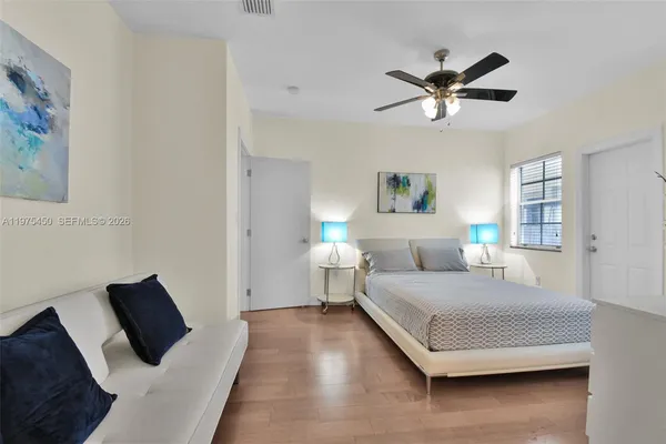 $3,200 | 821 Meridian Avenue, Unit 9, Miami Beach, FL 33139