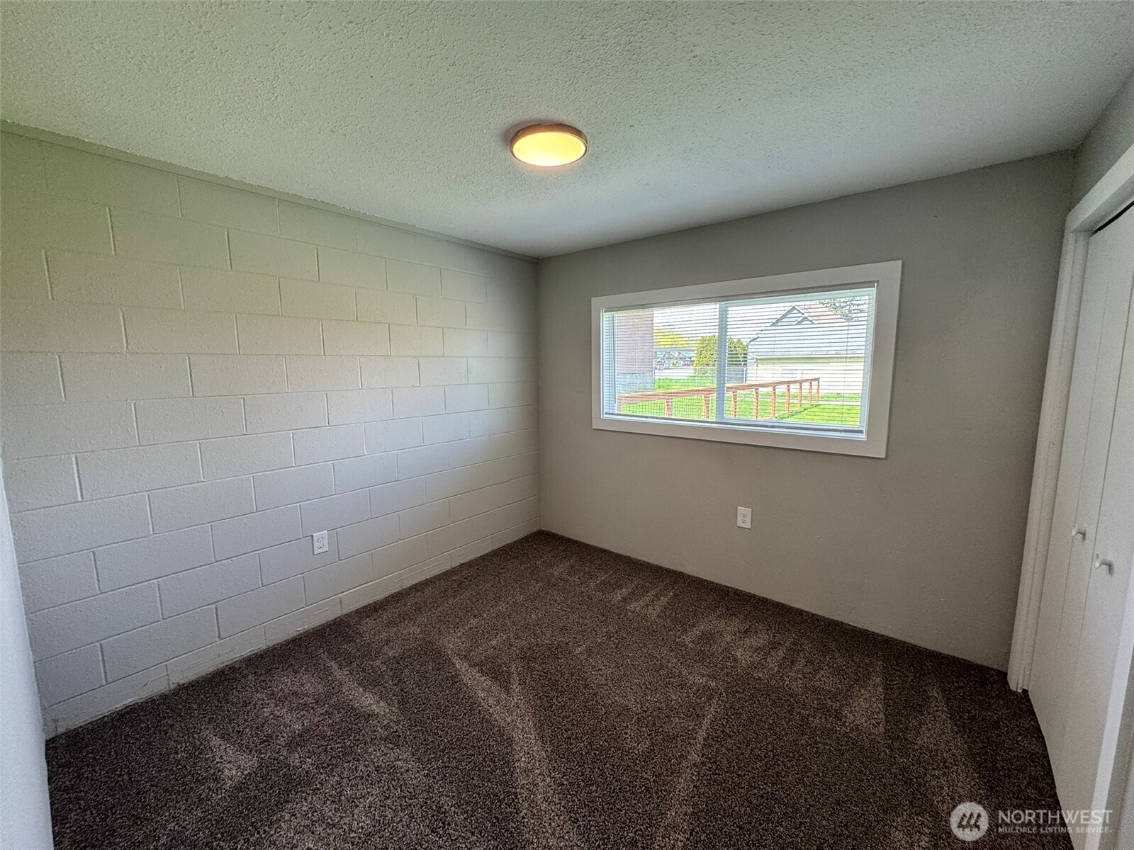 124 Mitchell Street Sumas, WA 98295 - Photo 18 of 36