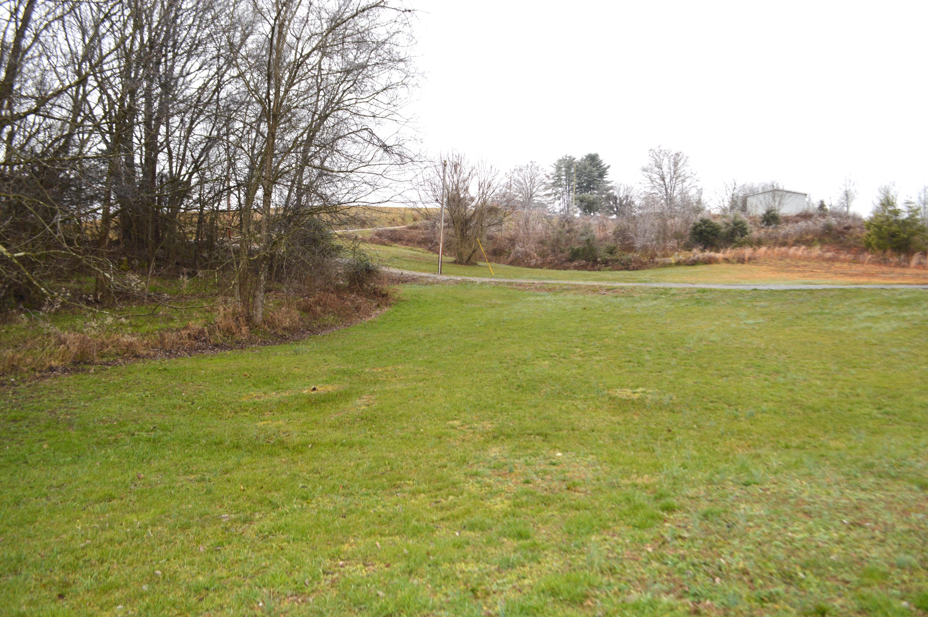 3060 Poplar Springs Road Greeneville, TN 37743 - Photo 3 of 26 DSC_0751