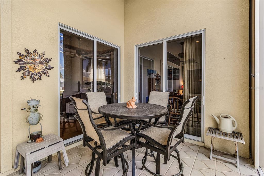 400 Gun Cay Lane Punta Gorda, FL 33950 - Photo 29 of 50 a dining room with furniture and window