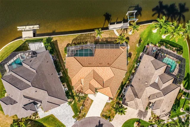 $900,000 | 400 Gun Cay Lane, Punta Gorda, FL 33950