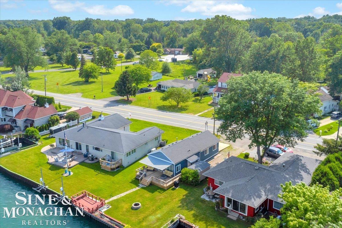 8669 River Road Marine City, MI 48039 - Photo 38 of 44 50180614-95c7a868-e18f-4c52-9ae6-c25a535302bf.JPG