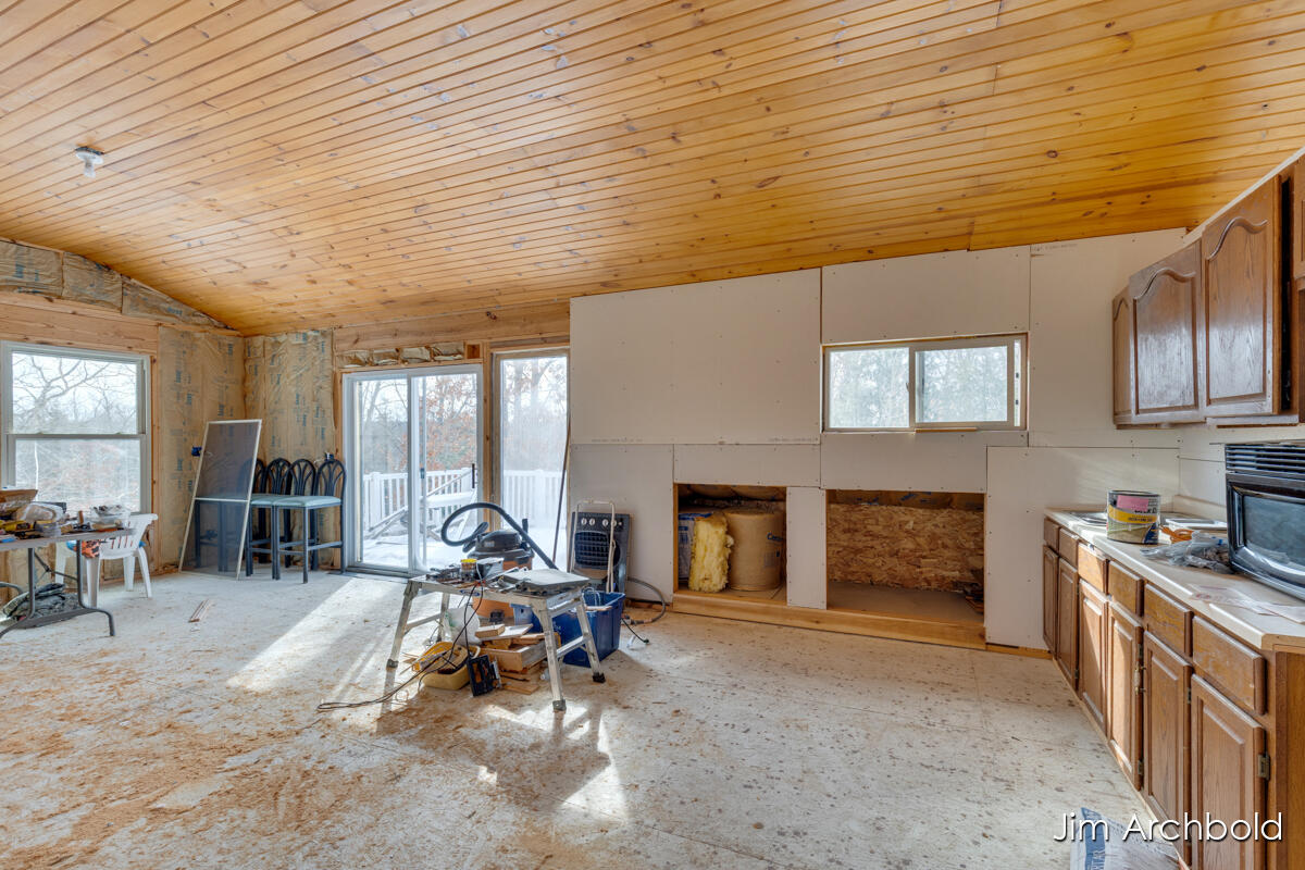 1591 West Fruitvale Road Montague, MI 49437 - Photo 19 of 32 IMG_1018