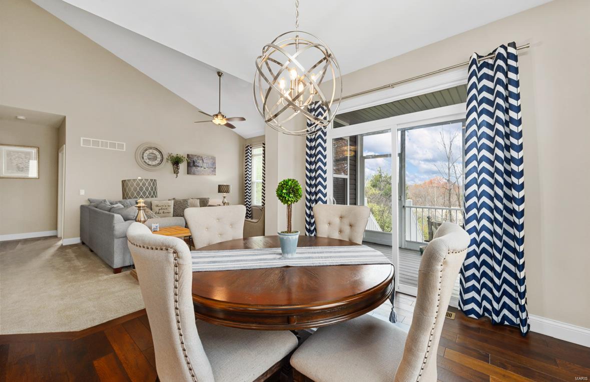 5929 Hawkins Ridge Court St. Louis, MO 63129 - Photo 11 of 41 Gallery Image 11