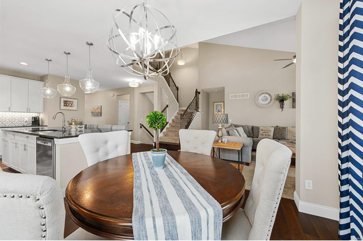 5929 Hawkins Ridge Court St. Louis, MO 63129 - Photo 12 of 41 Gallery Image 12