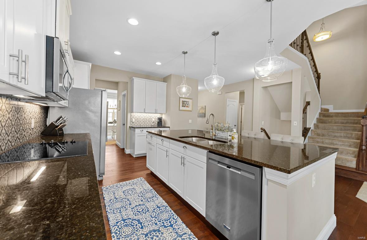 5929 Hawkins Ridge Court St. Louis, MO 63129 - Photo 14 of 41 Gallery Image 14