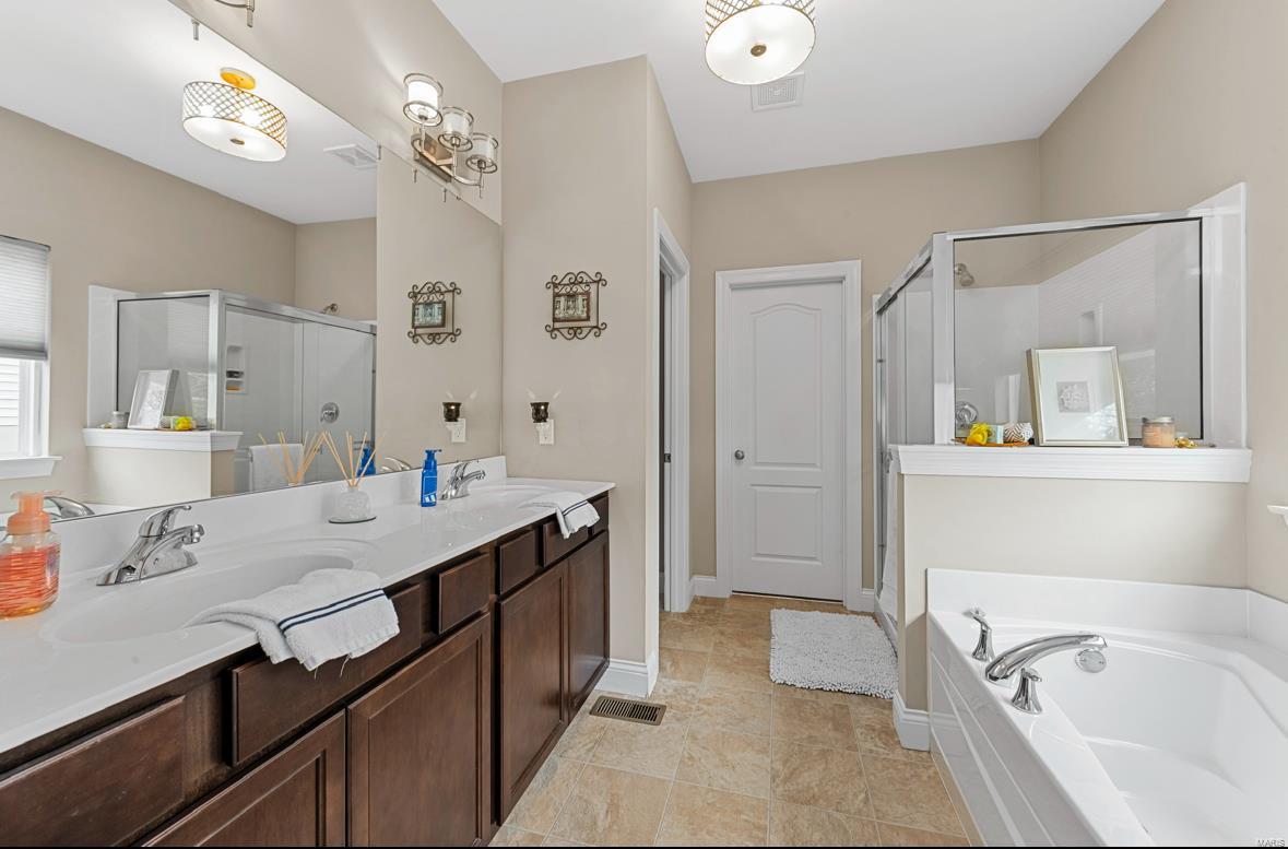 5929 Hawkins Ridge Court St. Louis, MO 63129 - Photo 25 of 41 Gallery Image 25