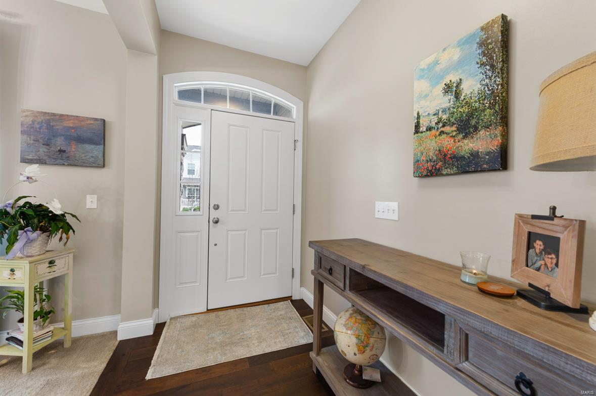 5929 Hawkins Ridge Court St. Louis, MO 63129 - Photo 5 of 41 Gallery Image 5