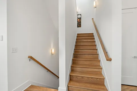 $1,150,000 | 118 B Fern Avenue, Nashville, TN 37207