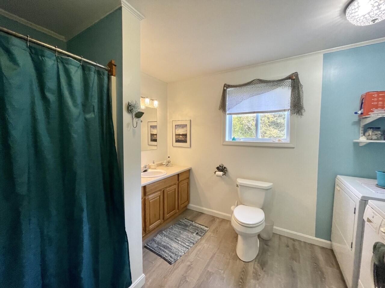 41 Hinckley Road Clinton, ME 04927 - Photo 20 of 20 Bathroom