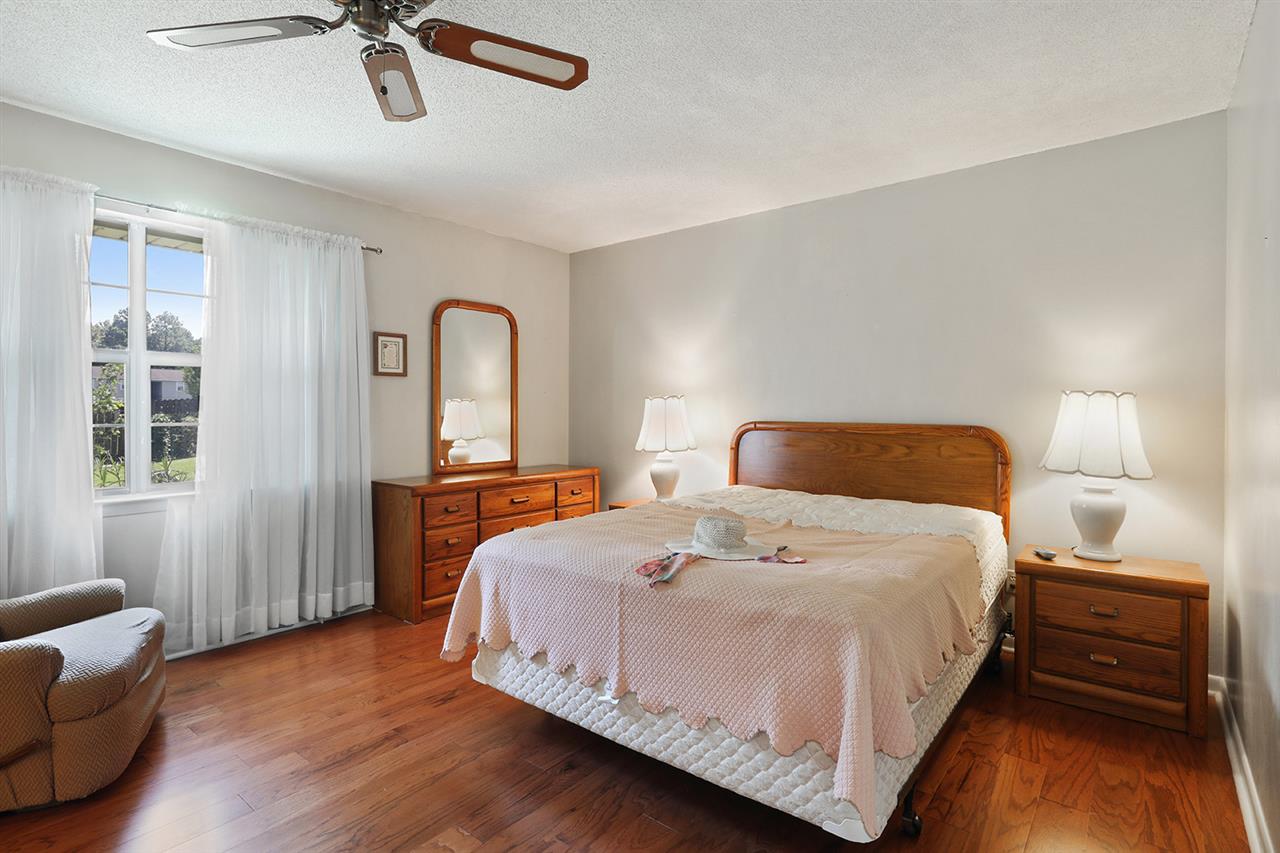 612 East Gate Circle Foley, AL 36535 - Photo 6 of 13