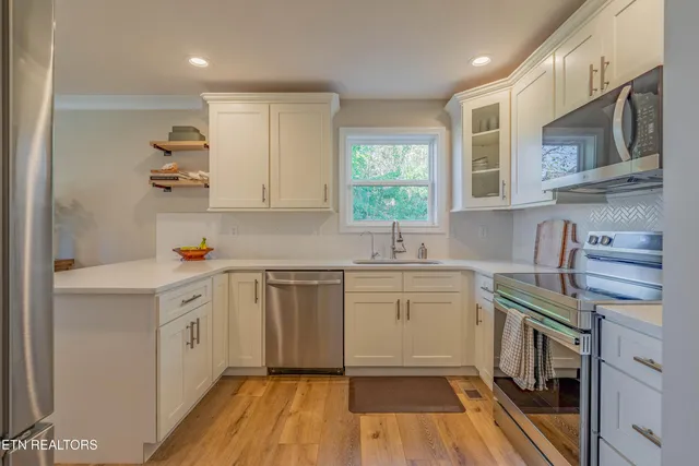 $615,000 | 400 Sunset Boulevard, Maynardville, TN 37807