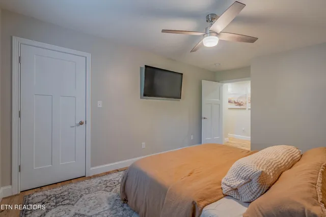 $615,000 | 400 Sunset Boulevard, Maynardville, TN 37807